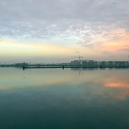 Floating Гостевой дом 3*