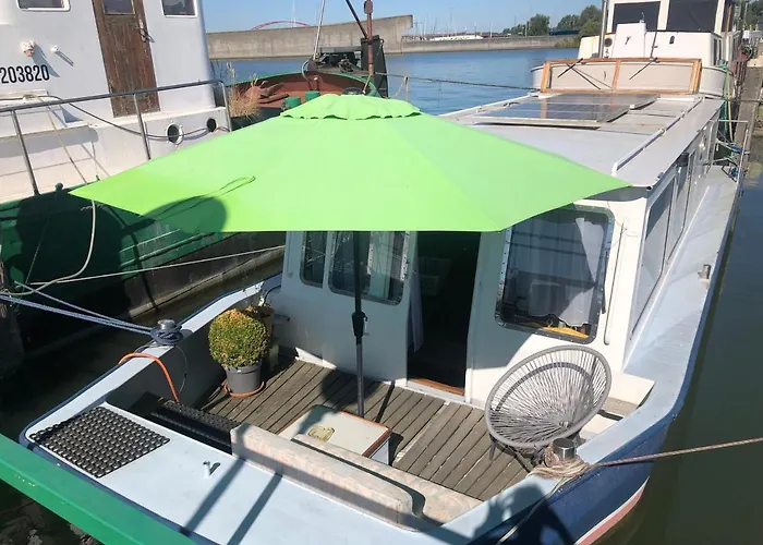 ゲストハウス Floating アムステルダム